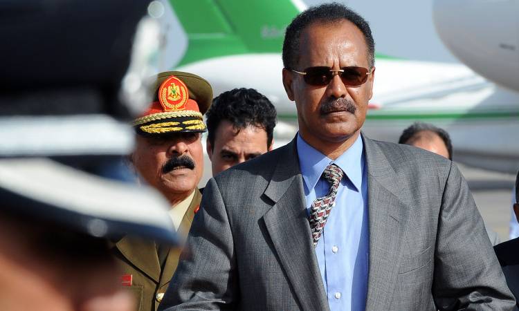   رئيس إريتريا يصل القاهرة لبحث العلاقات الثنائية بين البلدين