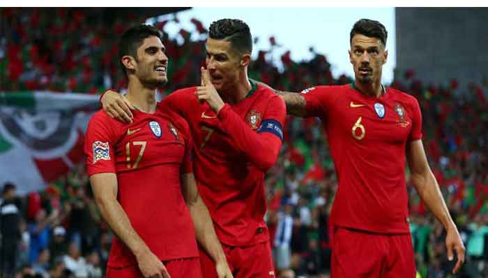   شاهد| البرتغال تتوج بكأس الأمم الأوروبية بعد إسقاط هولندا