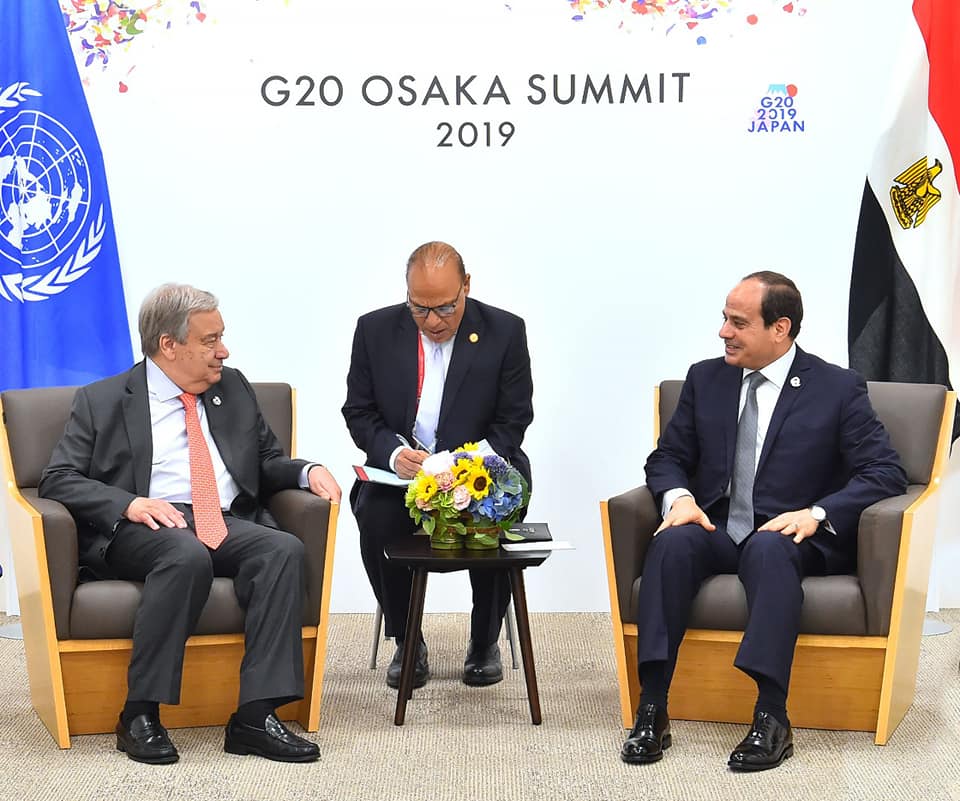    على هامش قمة العشرين .. الرئيس السيسى يلتقى سكرتير عام الأمم المتحدة