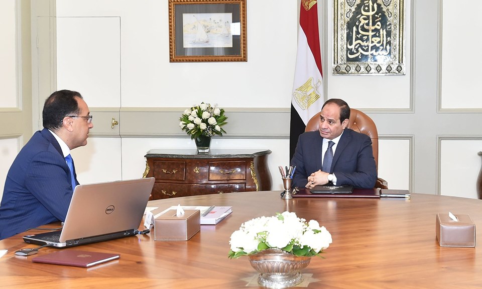   بسام راضى: الرئيس السيسى يجتمع بمدبولى لمتابعة خطط وبرامج عمل الحكومة