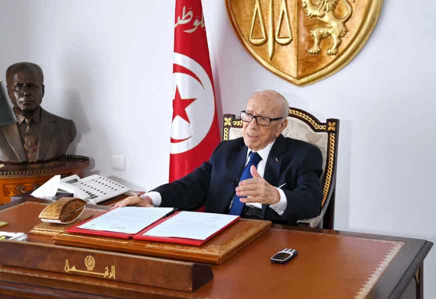   بعد عودته من الوعكة الصحية.. أول صور لظهور رئيس تونس