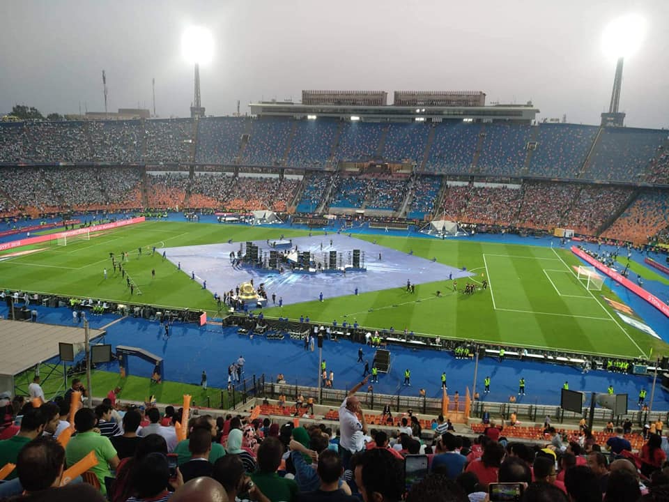   صور| أجواء ما قبل المباراة النهائية لكأس أمم أفريقيا بين السنغال والجزائر باستاد القاهرة