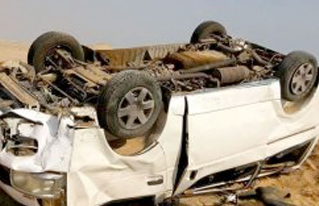   بالأسماء|| إصابة 17 مواطنا في حادث إنقلاب ميكروباص بصحراوي المنيا