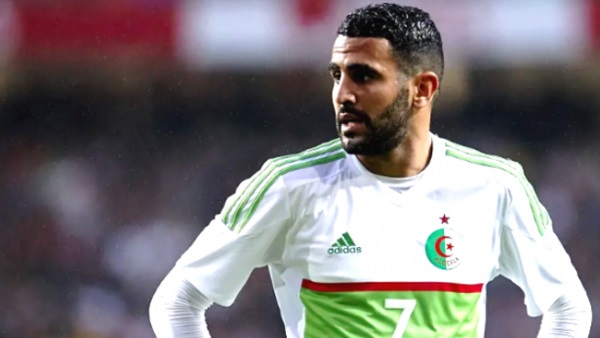  نجم منتخب الجزائر: مواجهة السنغال فى النهائي صعبة