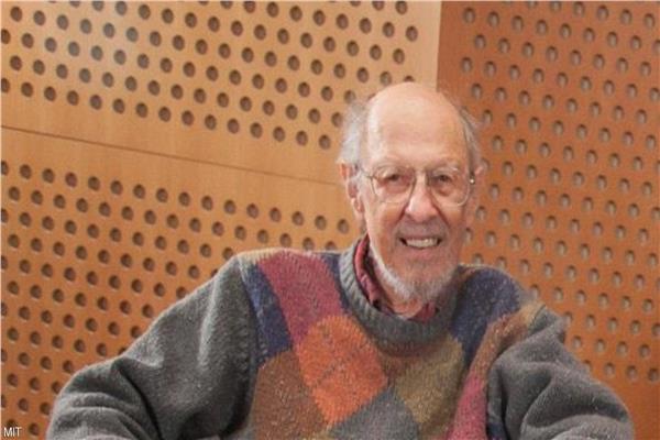   وفاه مخترع الكمبيوتر «فرناندو كرباتو» عن عمر 93 عاما