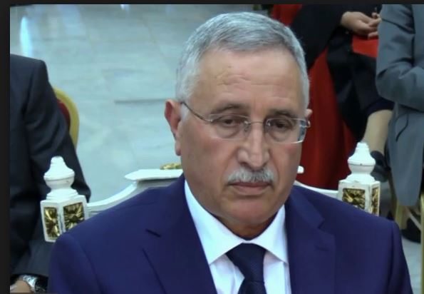   الرئاسة الجزائرية تعلن إقالة وزير العدل