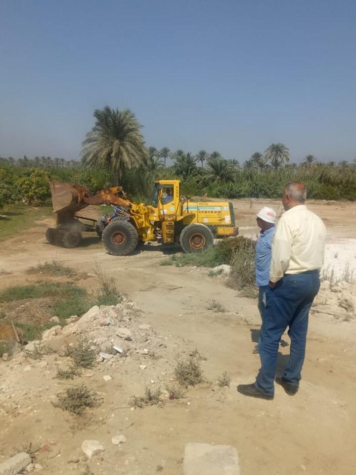   تنفيذًا لتعليمات محافظ دمياط... إزالة حالة تعدى على أرض زراعية بمركز كفر سعد