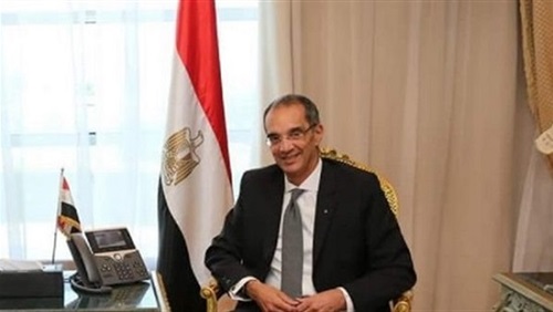   «طلعت» يستعرض خطة مصر للتحول الرقمي أمام مؤتمر الاتصالات الراديوية