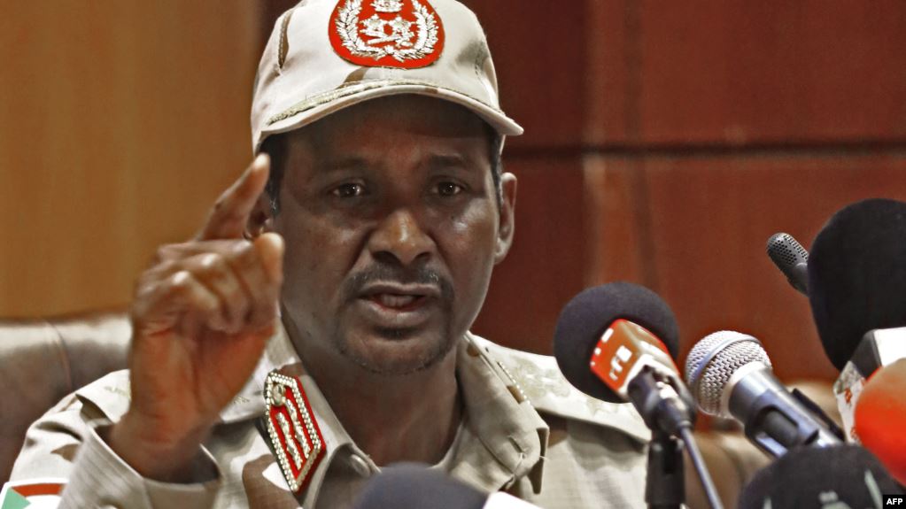  نائب رئيس المجلس العسكري الانتقالي في السودان: لن نتسبب في تأخر الاتفاق على الإعلان الدستوري