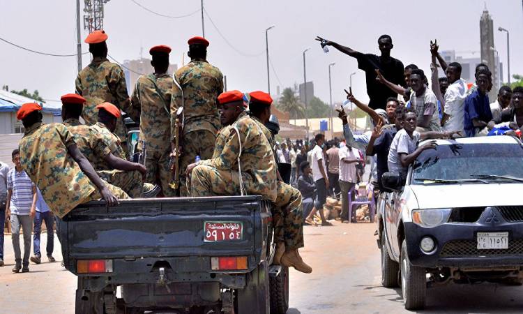   «العسكرى الانتفالى» و«قوى التغير» تتوصل إلى اتفاق حول غالبية بنود وثيقة «الإعلان الدستورى» فى السودان