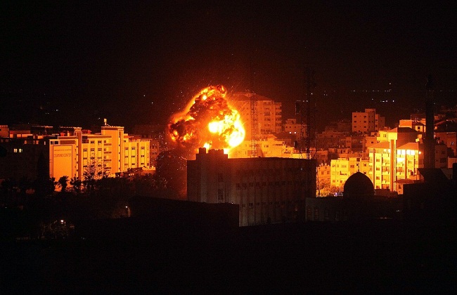   قصف وإطلاق نار إسرائيلي وسط قطاع غزة