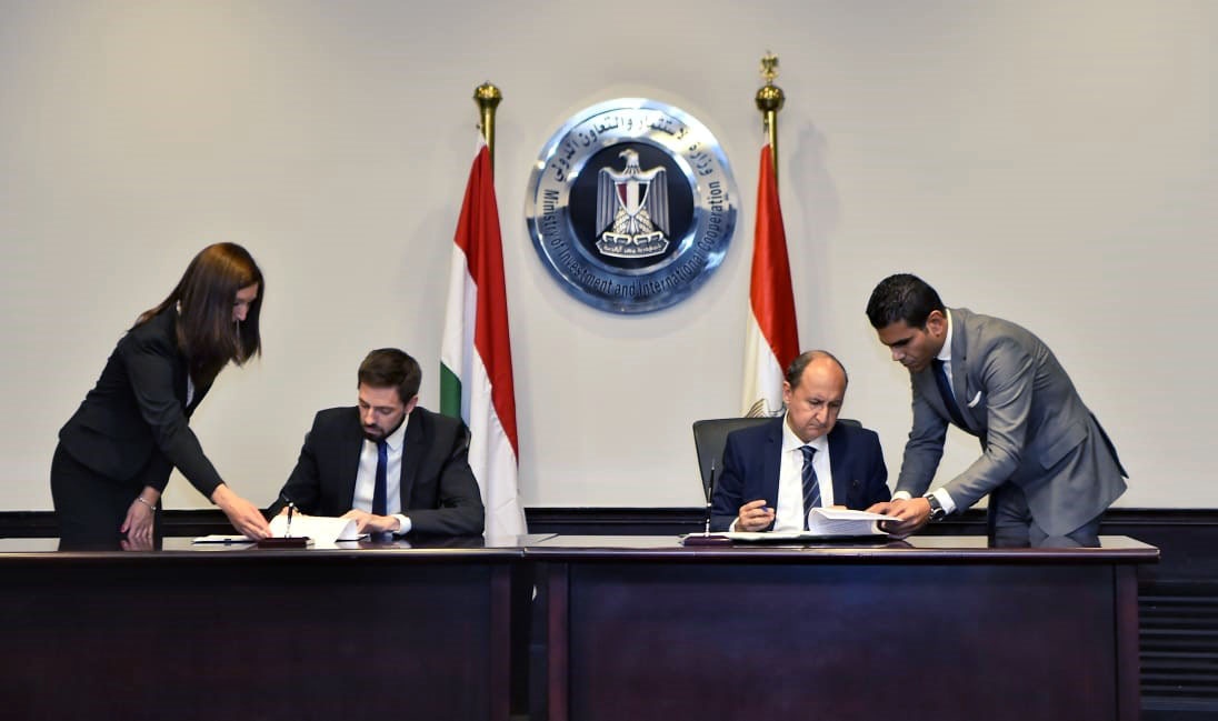   مصر والمجر توقعان مذكرة تفاهم لتعزيز التعاون الصناعي المشترك
