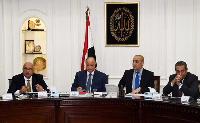   وزير الإسكان ومحافظ القاهرة يتابعان تطوير «مثلث ماسبيرو» ومنطقة سور مجرى العيون