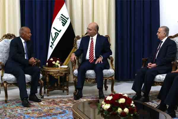   صور| رئيس العراق يستقبل أبو الغيط ويناقش معه الأوضاع السياسية والأمنية في العراق والمنطقة