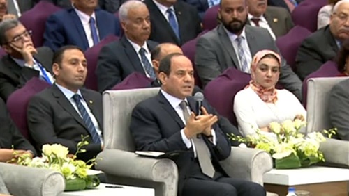   الرئيس السيسي: جيش مصر مركز الثقل في الوطن العربي