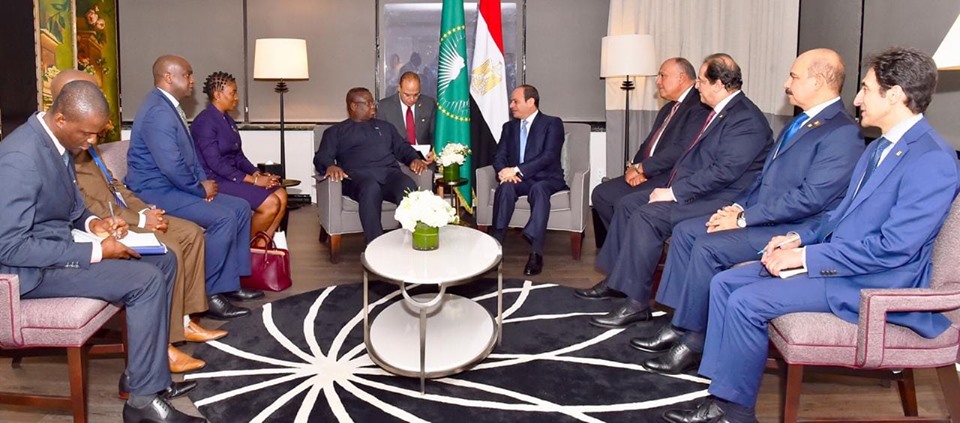   الرئيس السيسي يلتقي برئيس جمهورية سيراليون