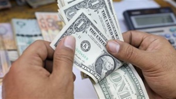   أسعار الدولار والعملات الأجنبية والعربية فى بنوك مصر