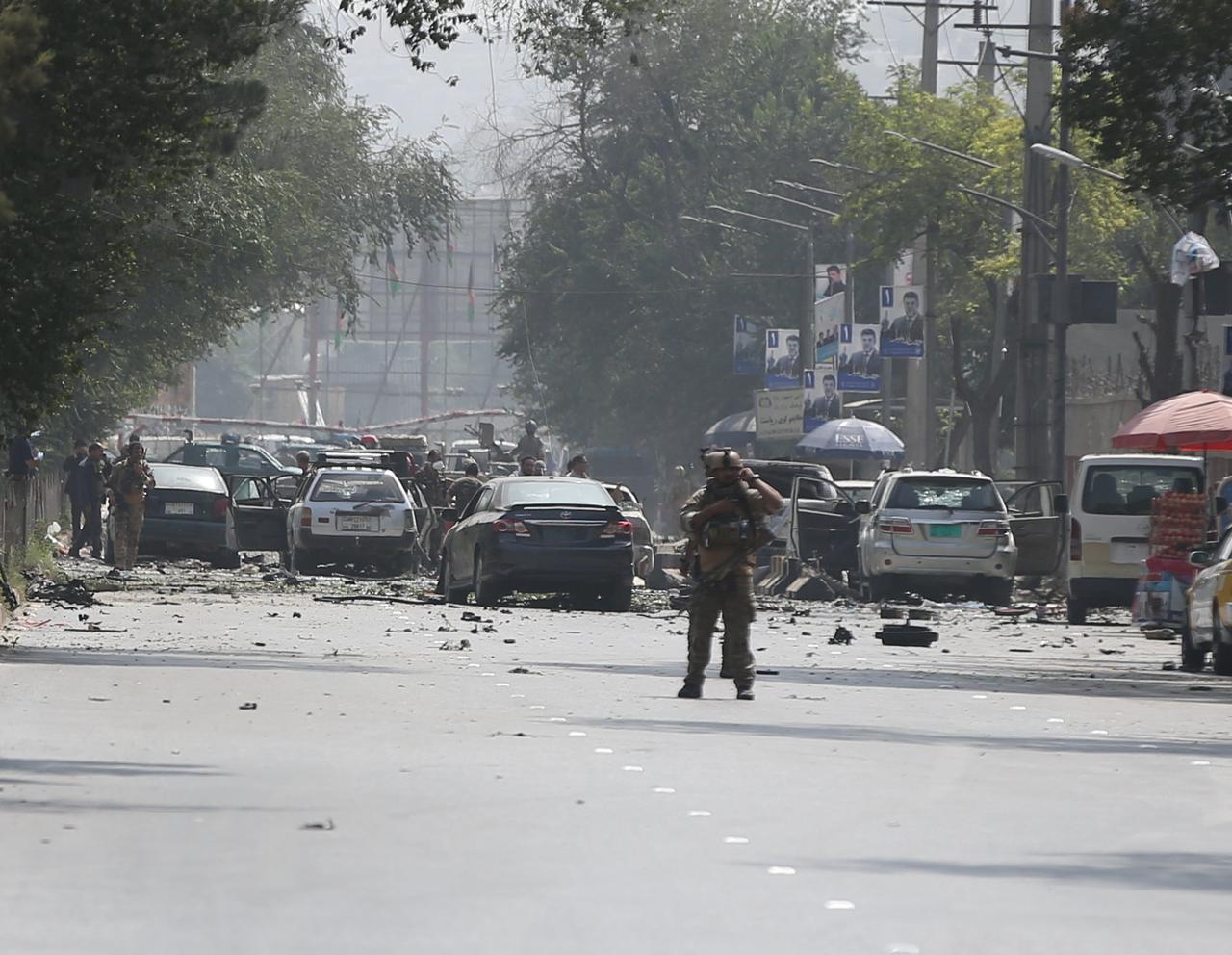   انتحاري من طالبان يقتل عشرة على الأقل ويصيب 42 في العاصمة الأفغانية