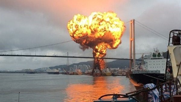   انفجارات تستهدف ناقلتي نفط في ميناء بكوريا الجنوبية