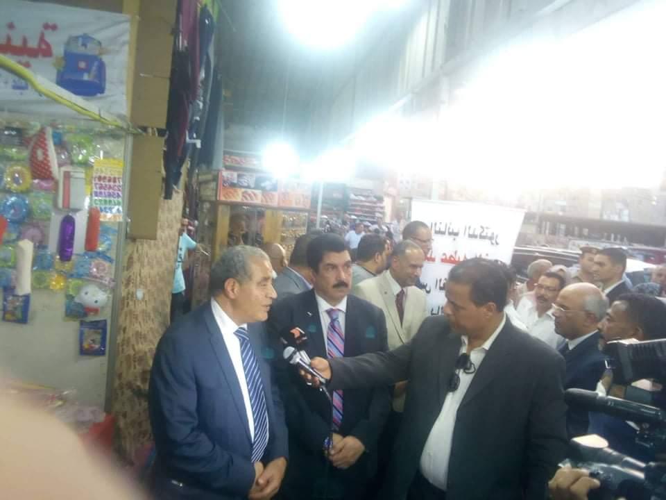   وزير التموين ومحافظ القليوبية يفتتحان معرض « أهلا بالمدارس» بشبرا الخيمة
