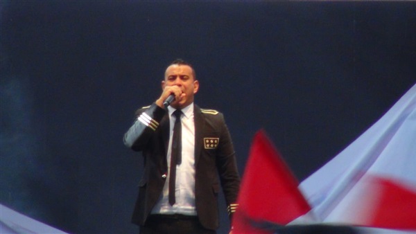  محمود الليثي يشعل أجواء «تظاهرة حب مصر» بأغنية «بلدي» (فيديو)