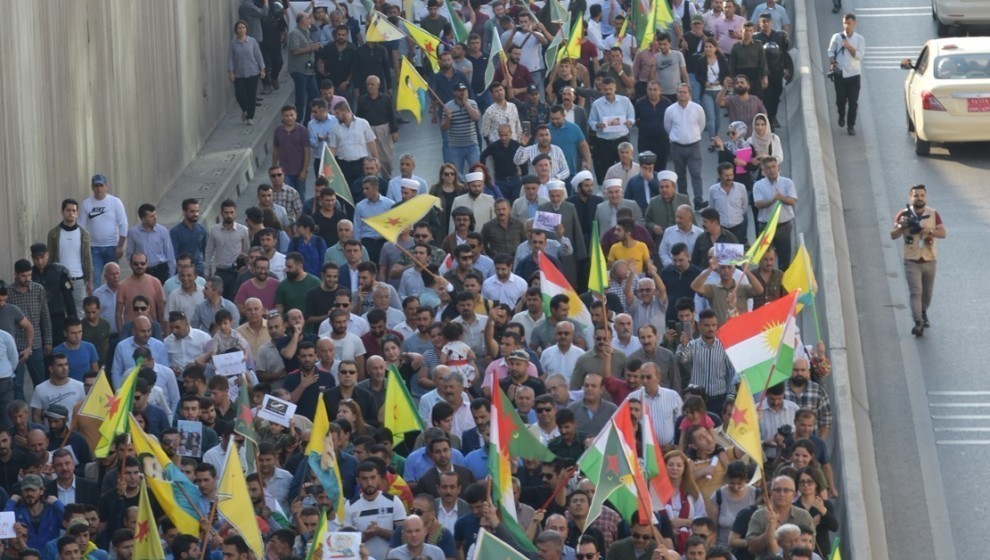   بث مباشر : احتجاجات حاشدة ضدة العدوان التركى على سوريا شاهد مظاهرات العالم