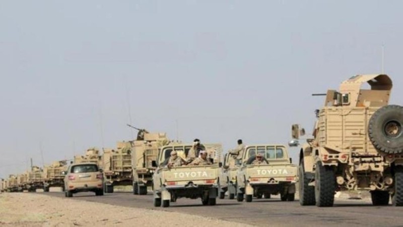   الجيش اليمني يستهدف رتلاً عسكرياً لميليشيا الحوثي بمحافظة صعدة 