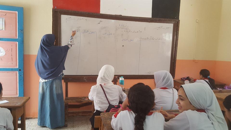   «تعليم دمياط» يتابع الانتخابات الطلابية بفصول المدارس