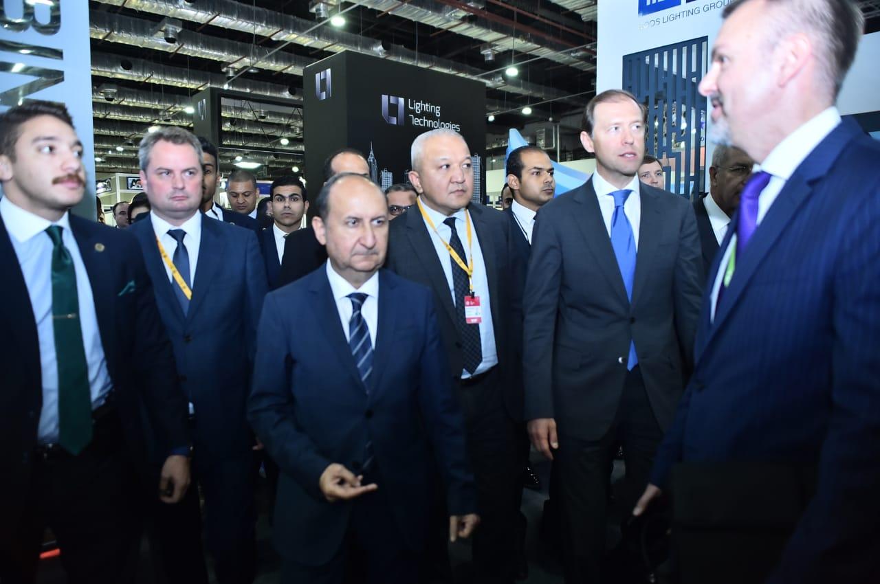   بمشاركة 110 شركة دولية  وزيرا التجارة والصناعة بمصر وروسيا يفتتحان فعاليات المعرض والمنتدى التجاري للأسبوع الصناعي الكبير