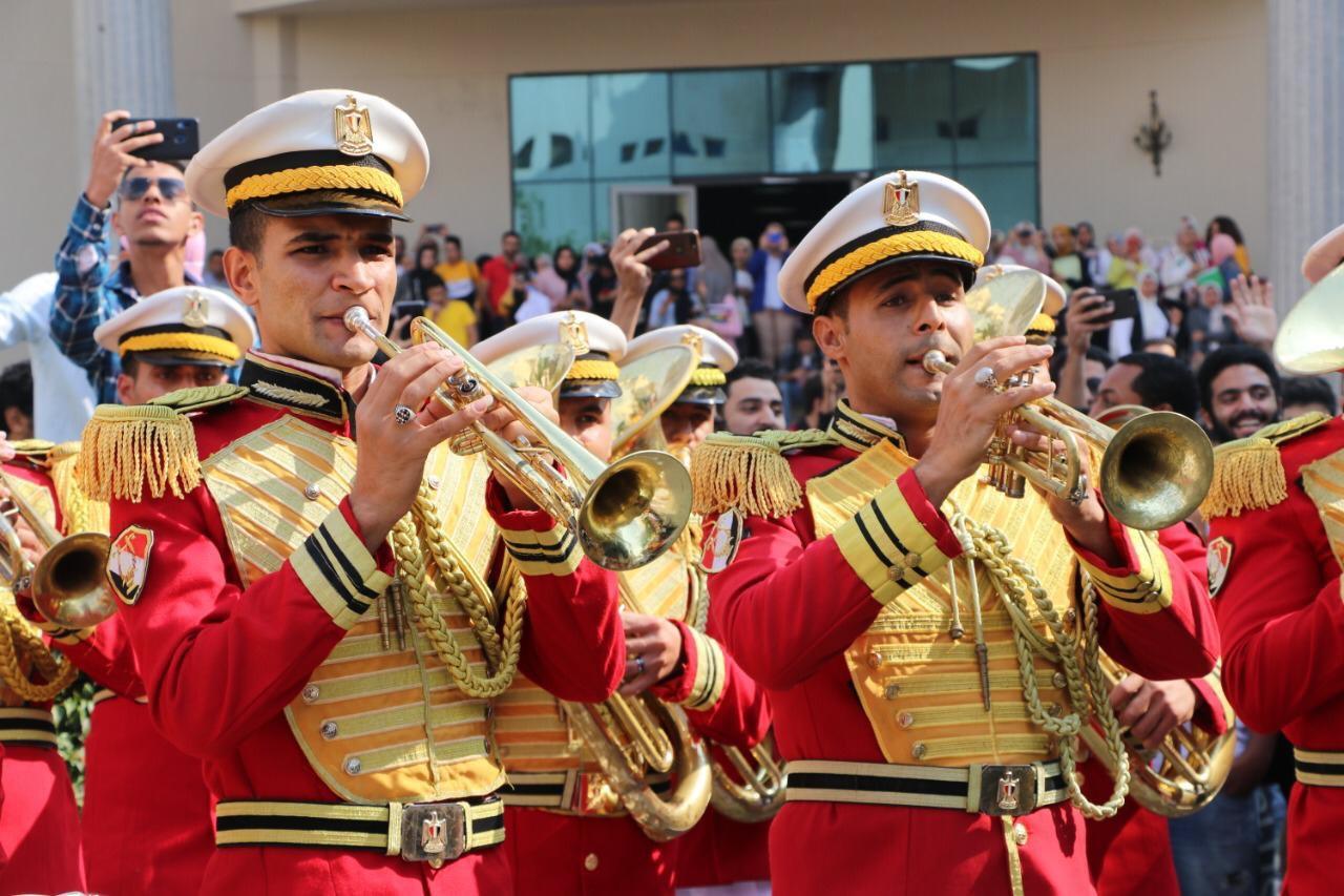   الموسيقات العسكرية تشارك فى احتفال جامعة مصر للعلوم والتكنولوجيا بانتصار أكتوبر 