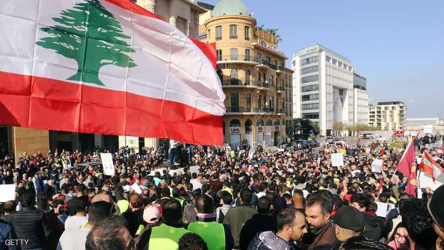   إضراب عام بجميع المؤسسات الحكومية والخاصة في لبنان