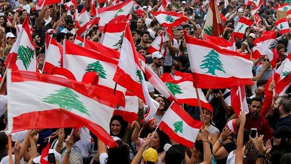   نائب لبناني يطالب الحكومة بالاستقالة