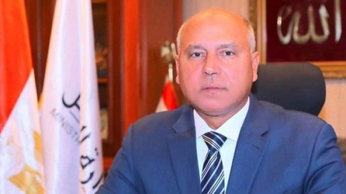   وزير النقل: 142 مليار جنيه لتطوير السكة الحديد في مصر