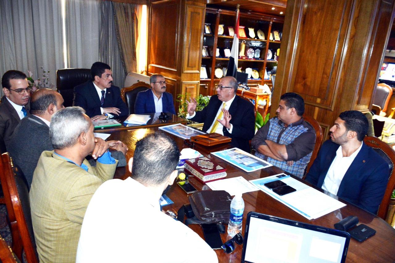   محافظ القليوبية يجتمع مع مندوب حاكم إمارة الشارقة والذي تبرع بإنشاء أكبر مستشفى في مصر والشرق الأوسط