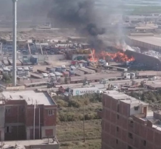   اندلاع حريق بمصنع كارتون بالإسكندرية