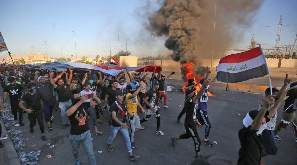   ارتفاع حصيلة ضحايا احتجاجات العراق إلى 100 قتيل وآلاف الجرحى