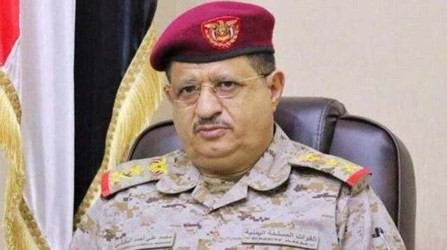   وزير الدفاع اليمني يثمن مواقف السعودية تجاه مواجهة الأخطار المحدقة لبلاده