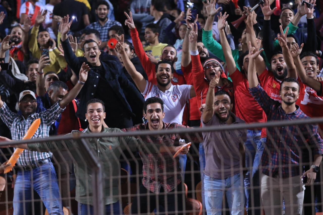   شاهد|  توافد حضور الجماهير لمباراة منتخب مصر أمام جنوب إفريقيا (صور)