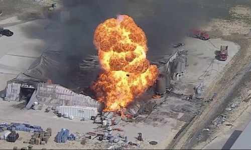   شاهد| لحظة انفجار مصنع للكيماويات بولاية تكساس الأمريكية