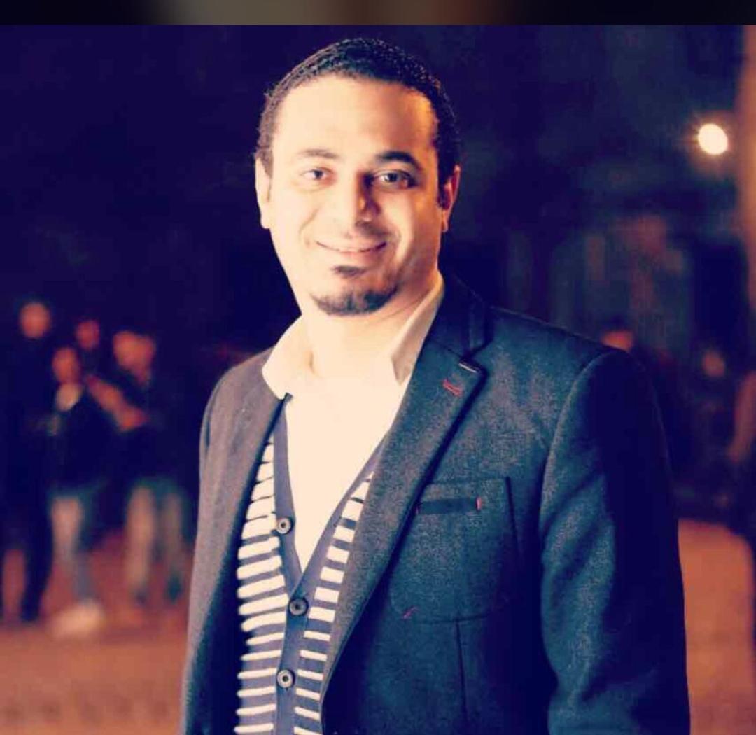   المنشد الشاب مصطفى حمدى يستقبل المولد النبوى بأغنيته الجديدة «محمد المصطفى» 