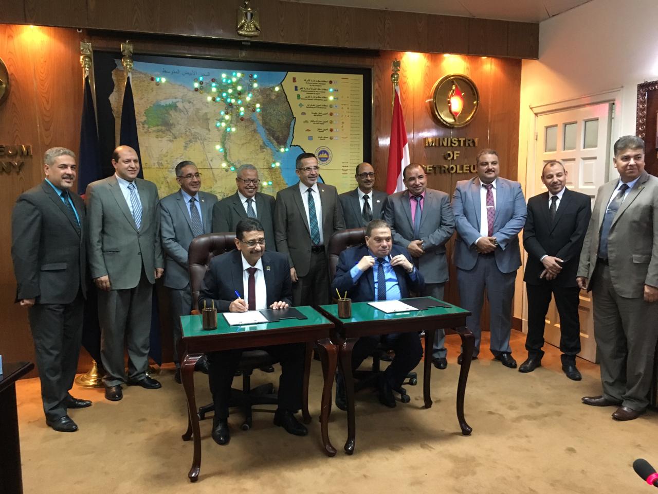   شركة بوتاجاسكو توقع بروتوكول تعاون مع شركة مصر للبترول