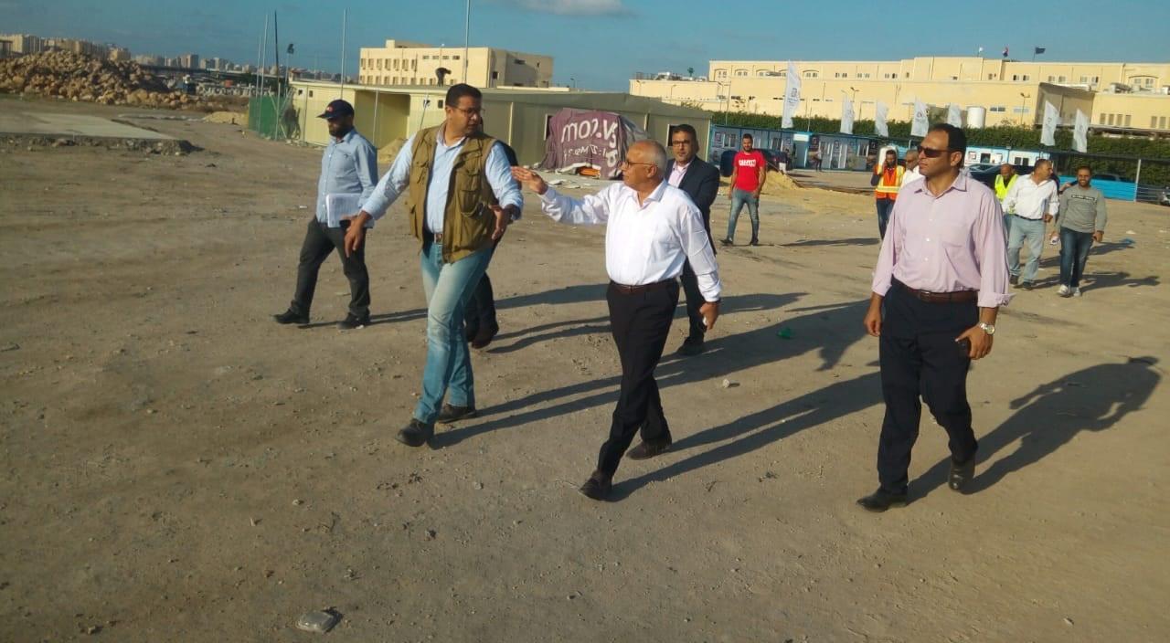   مساعد نائب رئيس "هيئة المجتمعات العمرانية" يتفقد المرحلة العاجلة بمدينة رشيد الجديدة (صور)