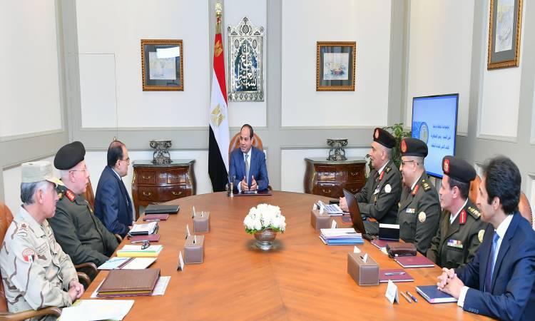   بسام راضى : الرئيس السيسى يبحث مع مسؤولى الهيئة الهندسية مستجدات المشروعات القومية