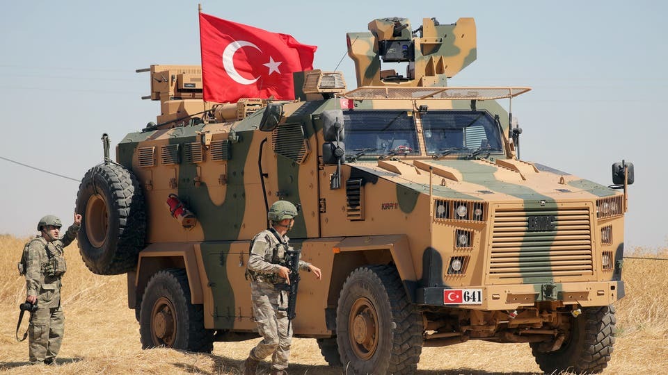   القوات التركية تخترق الهدنة فى عين عيسى شمال سوريا