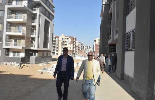   مساعد نائب رئيس«هيئة المجتمعات العمرانية» يتفقد مشروعات مدينة القاهرة الجديدة