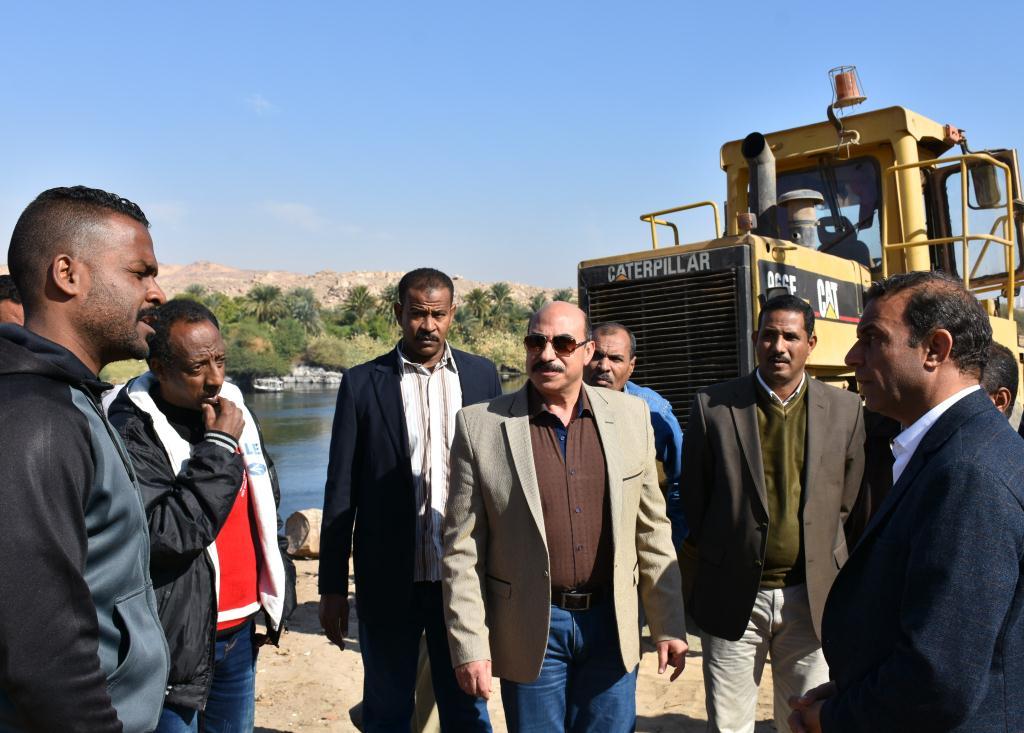 محافظ أسوان:مهلة أخيرة للتصالح فى مخالفات البناء وإلزام المنشآت المطلة على النيل