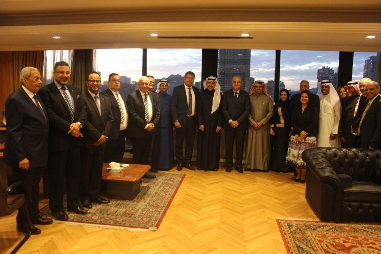   بالصور || اتحاد الصناعات المصرية يلتقي أعضاء الجانب السعودي في مجلس الأعمال المصري السعودي