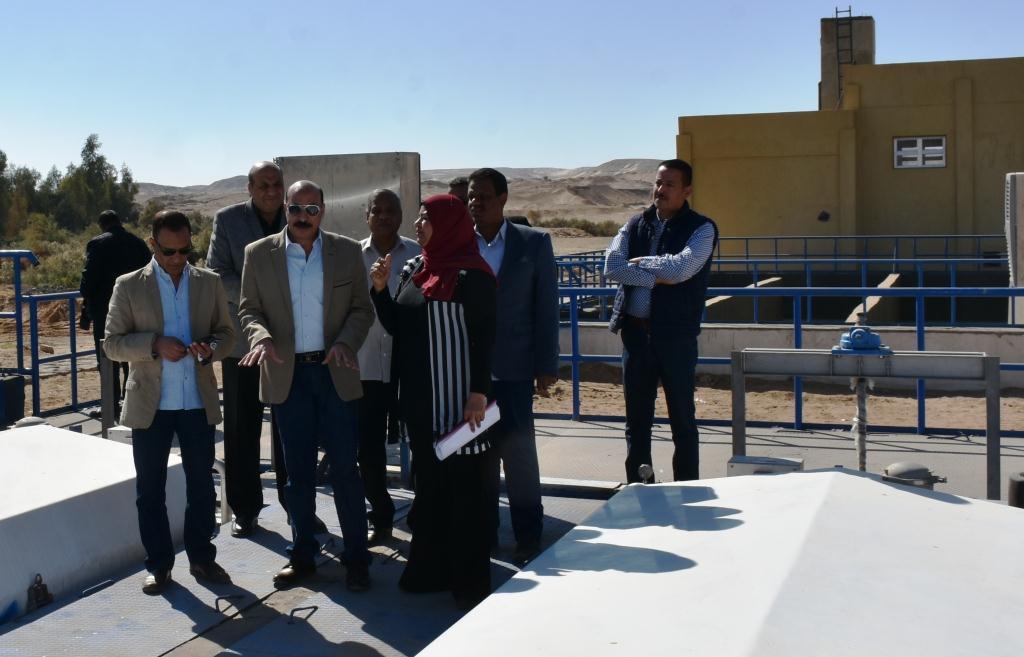   محافظ أسوان:  يؤكد على أن التأخير فى تشغيل المشروع ليس فى صالح المواطنين
