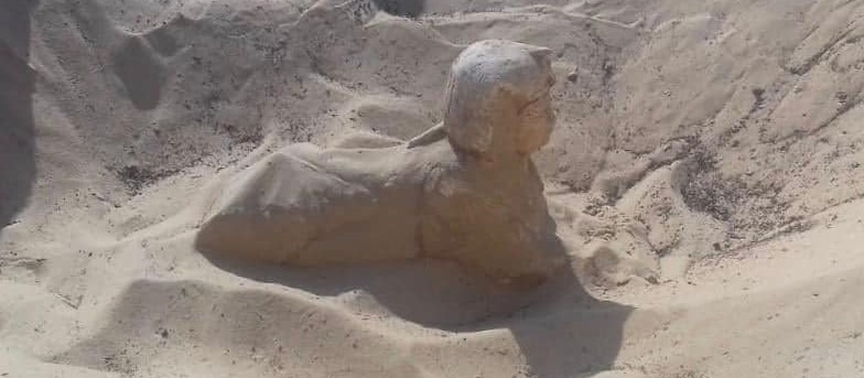   بالصور| العثور على تمثال لـ «أبو الهول» في منطقة تونا الجبل الأثرية بالمنيا