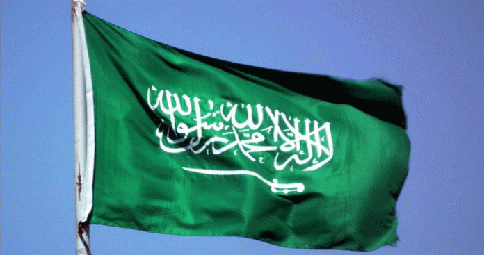   السعودية تتابع بقلق تداعيات انفجار بيروت وتؤكد وقوفها وتضامنها مع الشعب اللبناني